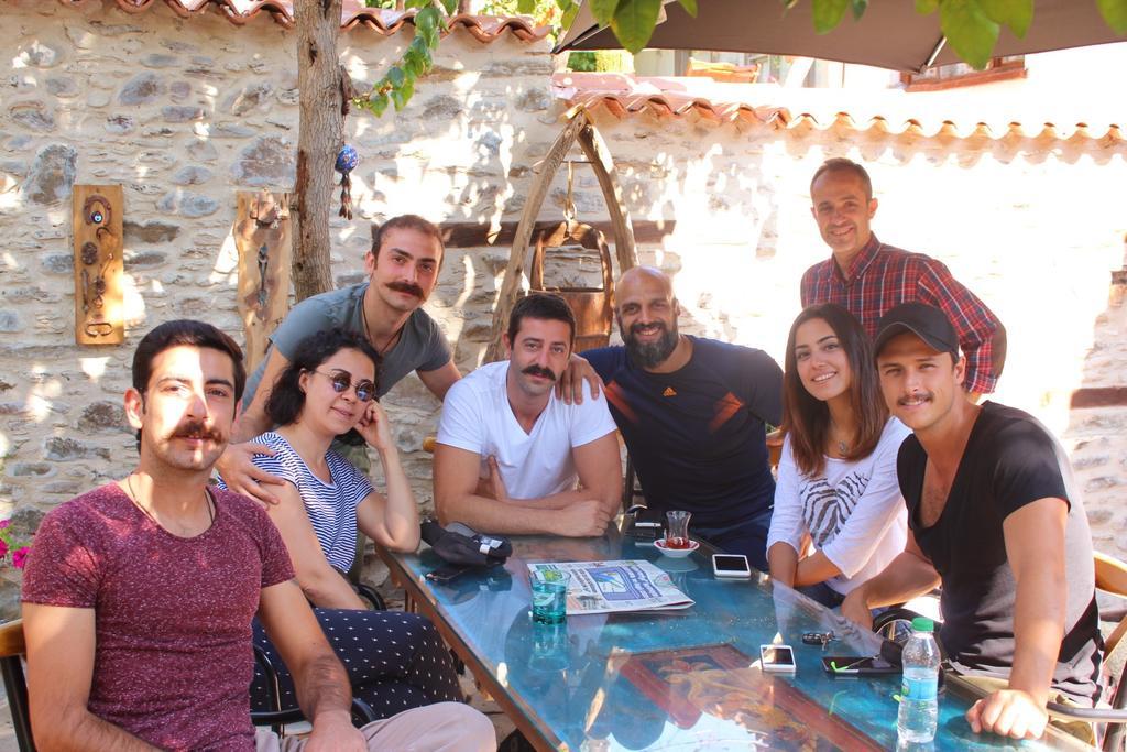 Apartamento Yeni Gelin Evi Birgi Exterior foto