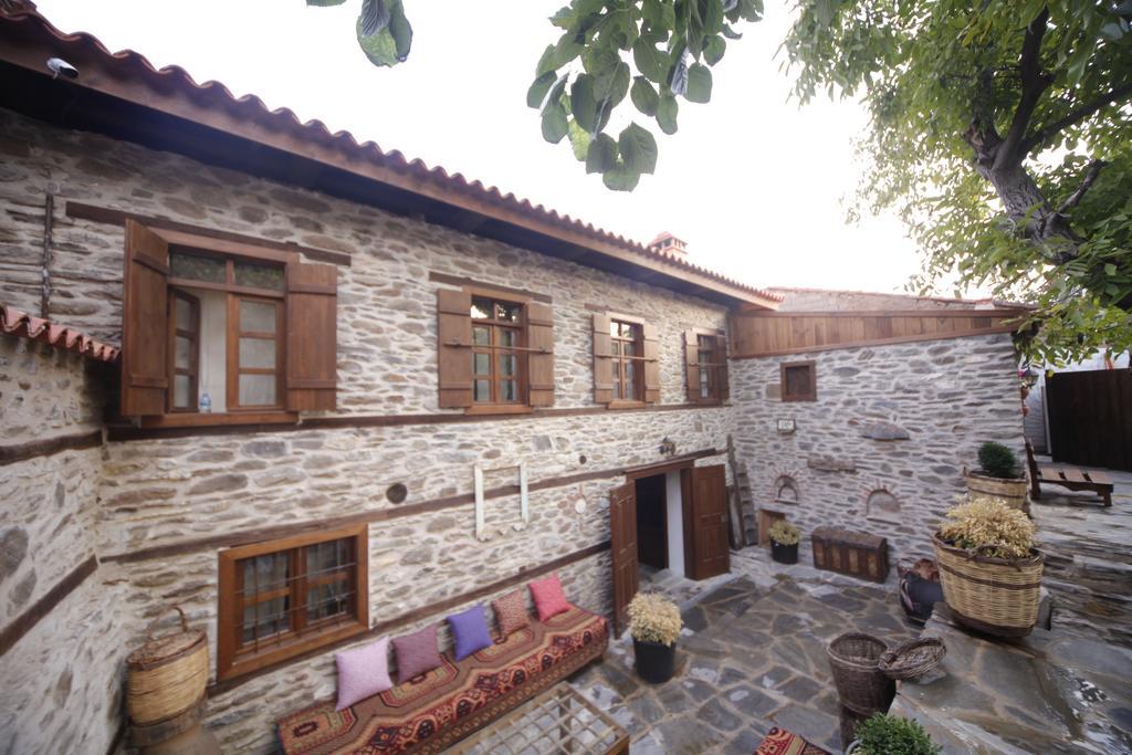 Apartamento Yeni Gelin Evi Birgi Exterior foto