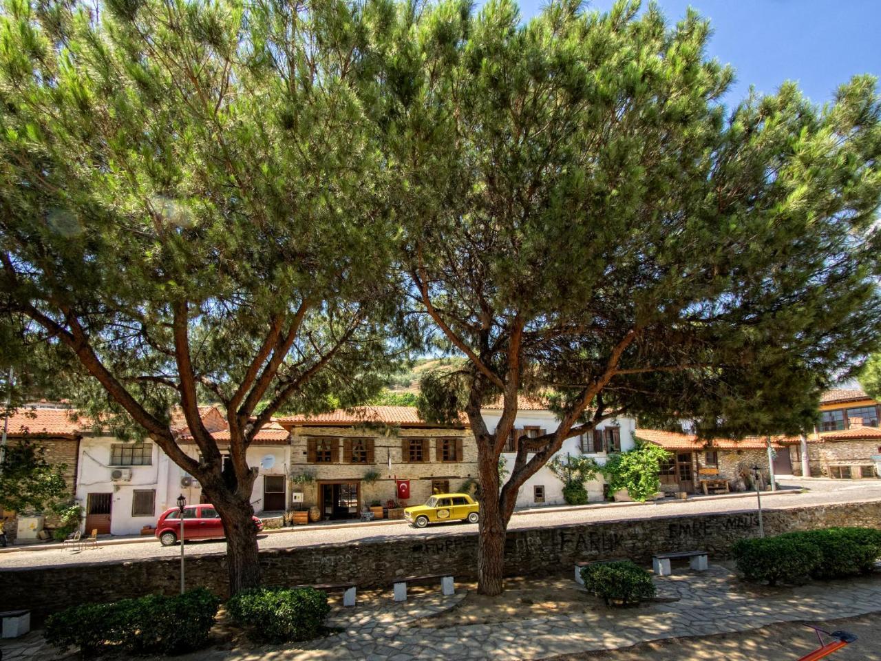 Apartamento Yeni Gelin Evi Birgi Exterior foto