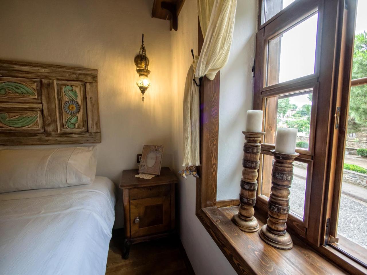 Apartamento Yeni Gelin Evi Birgi Exterior foto